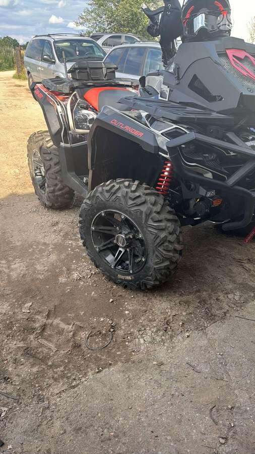 Can-Am Outlander 1000cc, квадроциклы