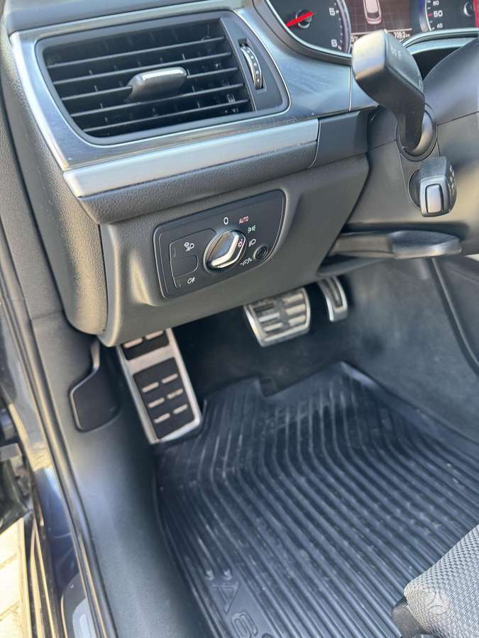 Audi A6, 2.0 l., Универсал