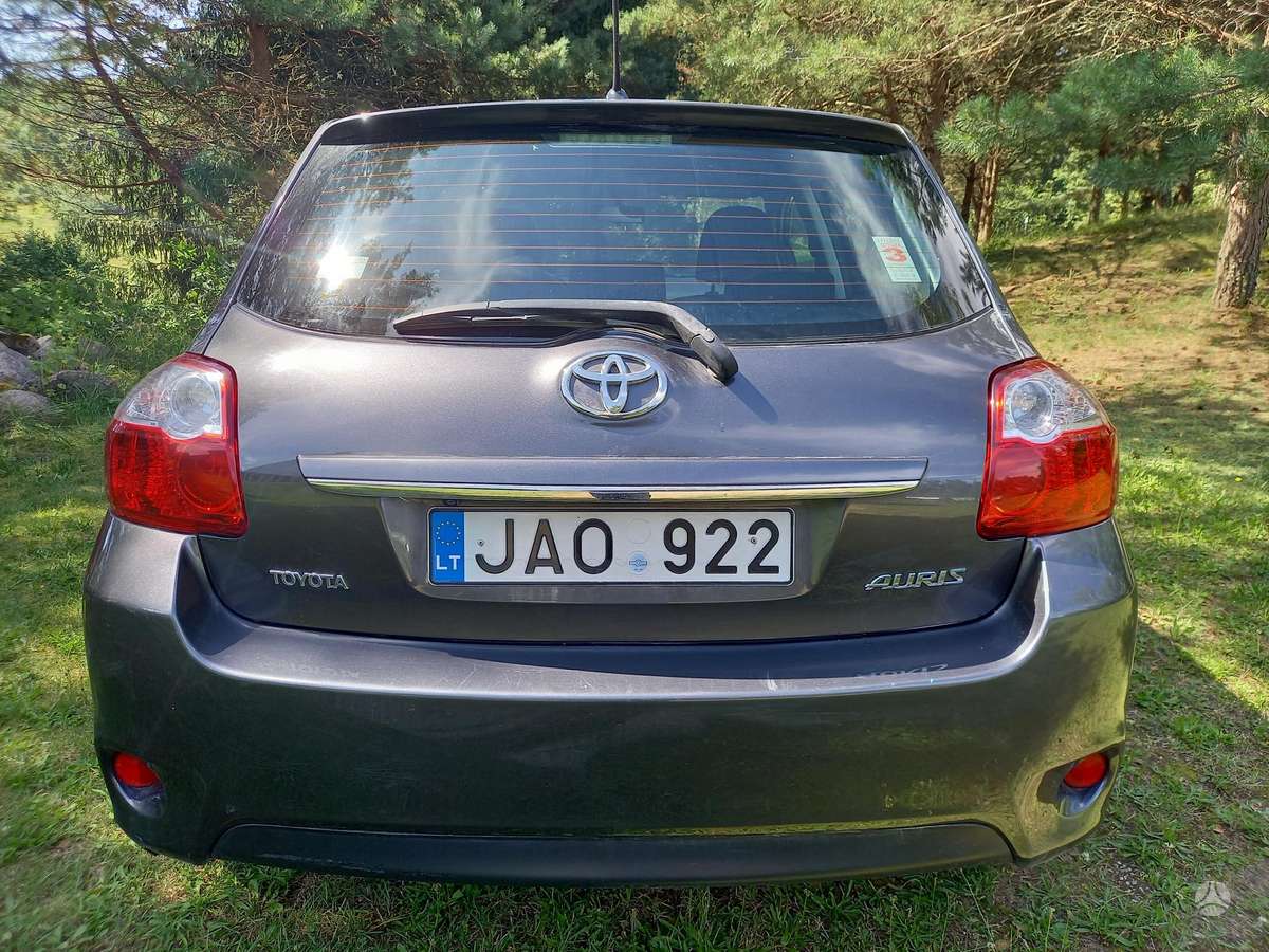 Toyota Auris, 2.0 l., Хэтчбек