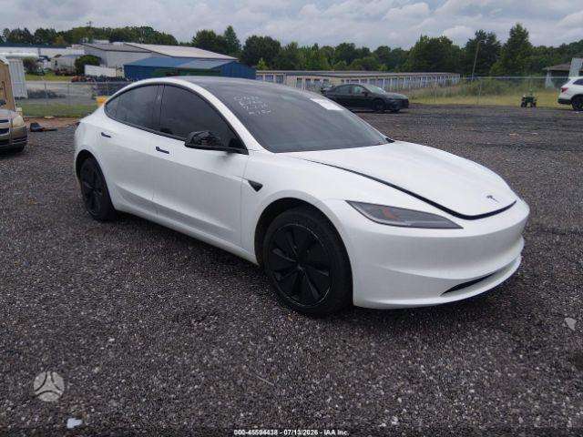 Tesla Model 3, saloon / sedan