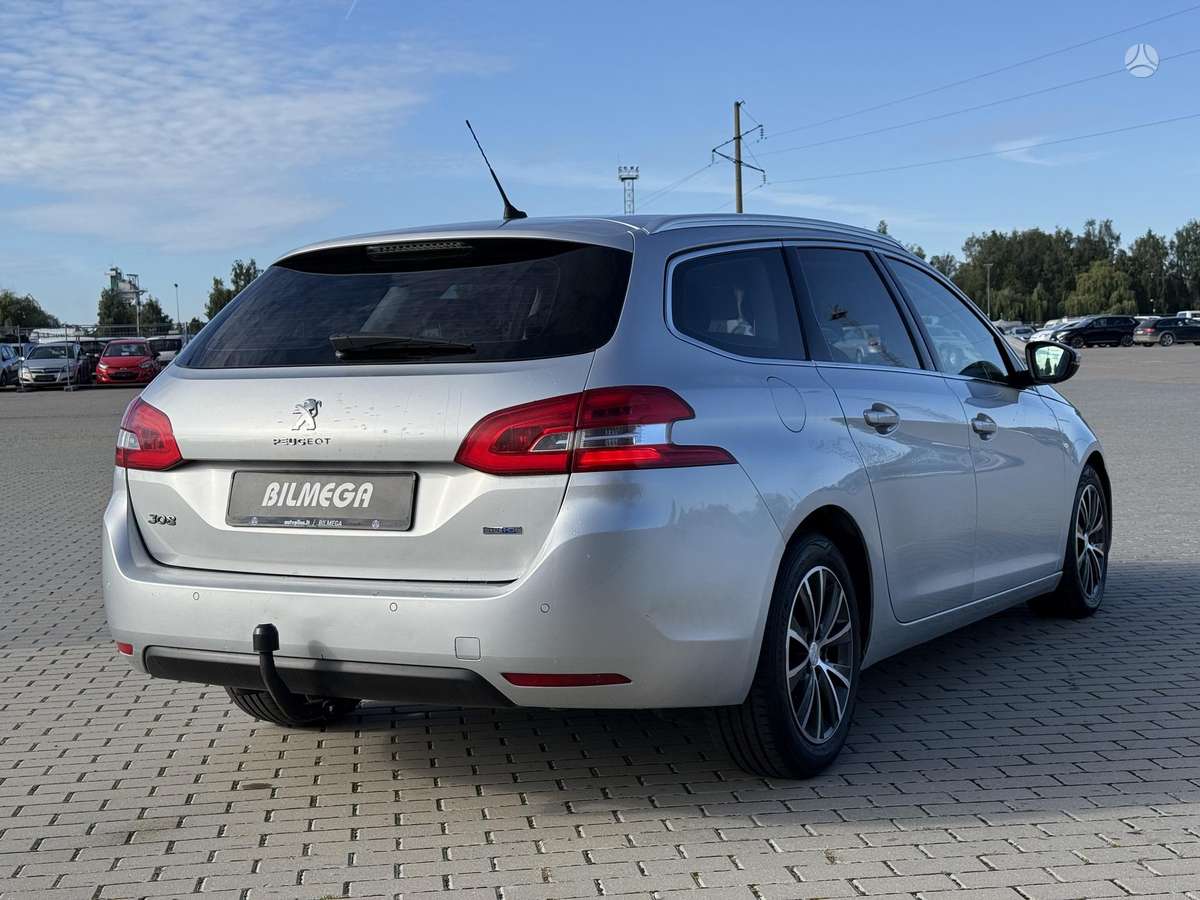 Peugeot 308 - 6