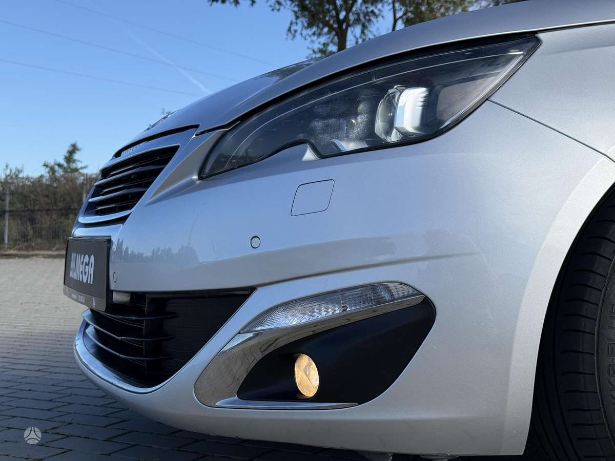 Peugeot 308 - 11
