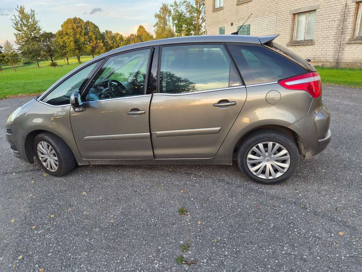 Citroen C4 Picasso, 2.0 l., Минивэн