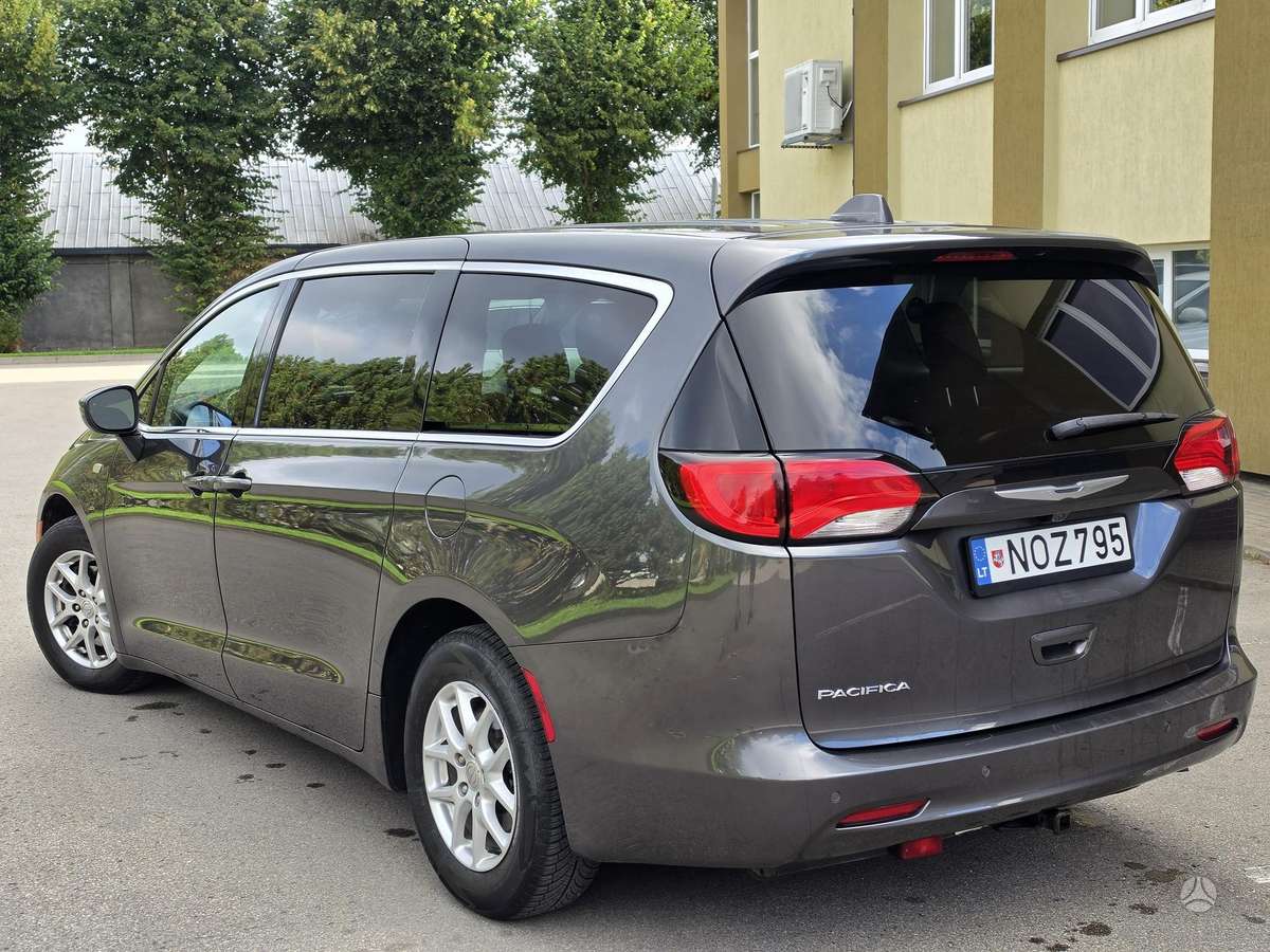Chrysler Pacifica, 3.6 l., Минивэн