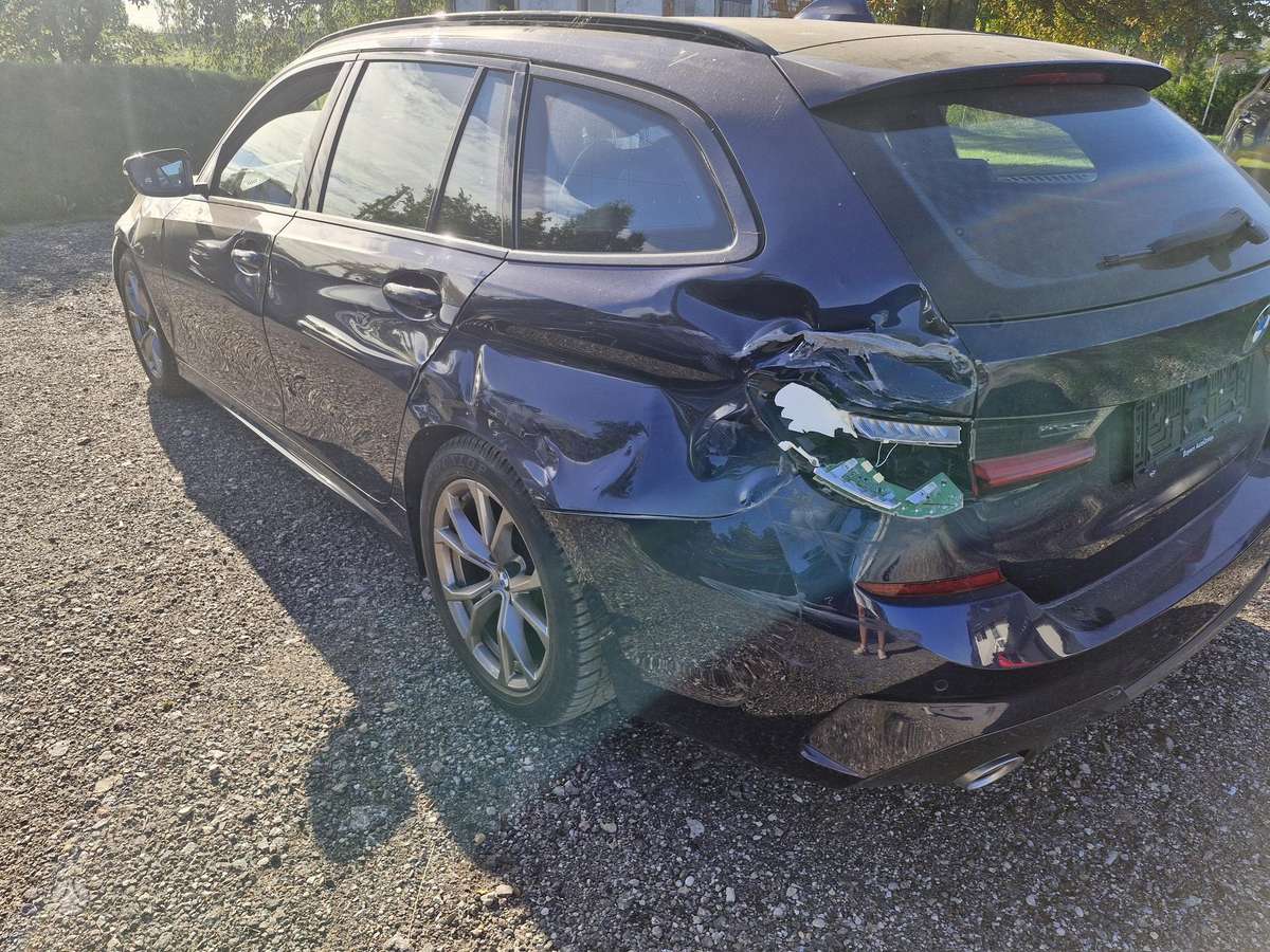 BMW 320, 2.0 l., wagon