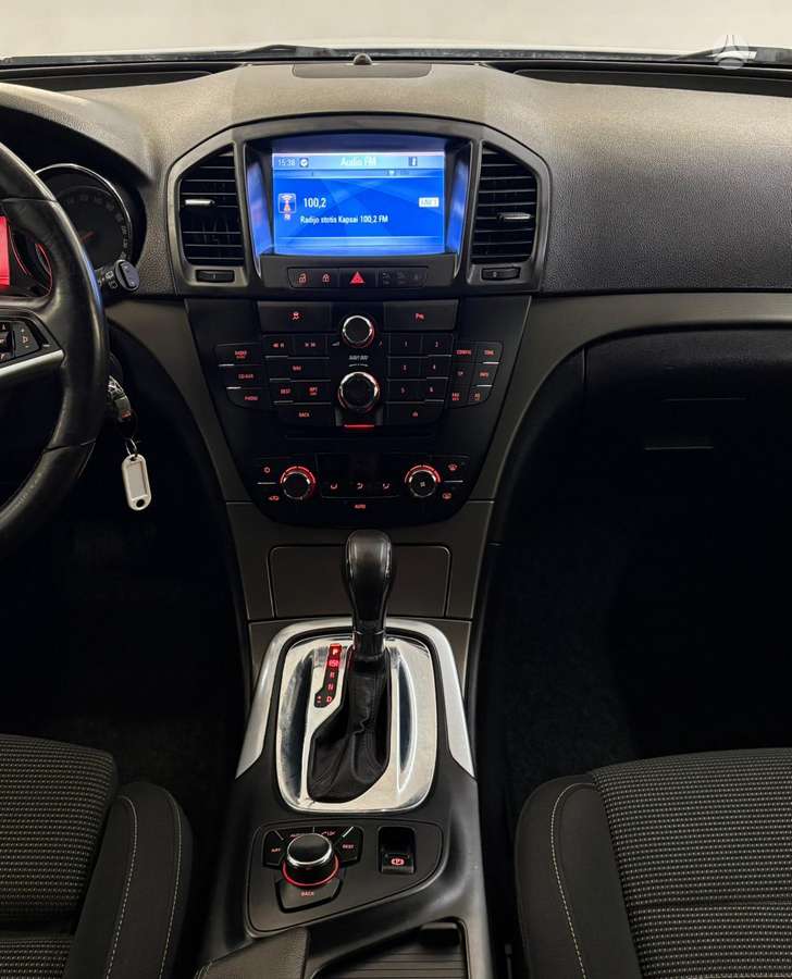Opel Insignia, 2.0 l., Универсал