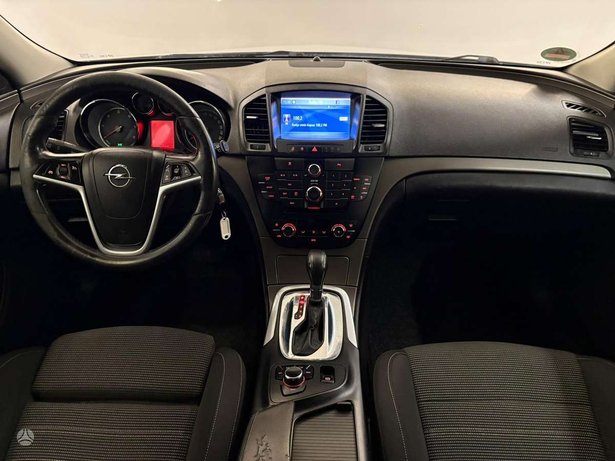 Opel Insignia, 2.0 l., Универсал