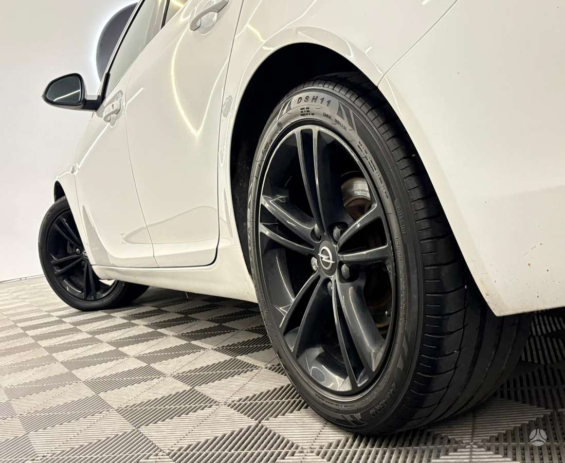 Opel Insignia, 2.0 l., Универсал