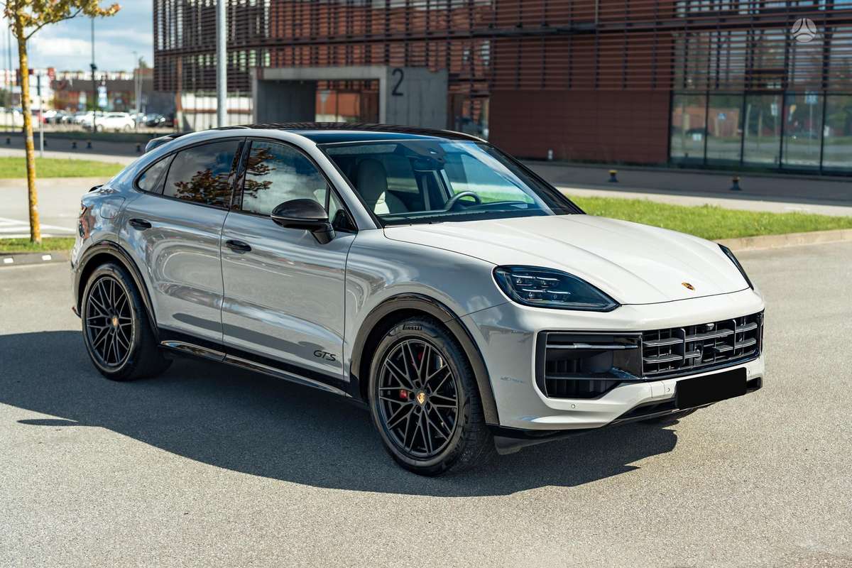Porsche Cayenne Coupe - 9