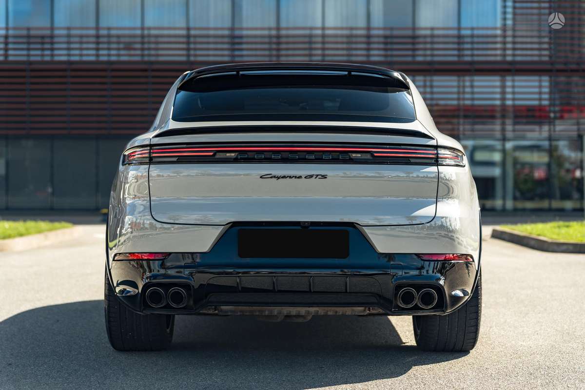 Porsche Cayenne Coupe - 10