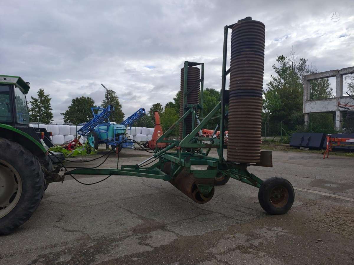 Gourdin 720, compacting, leveling rollers
