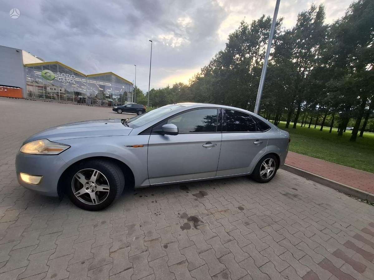 Ford Mondeo, 2.0 l., hatchback