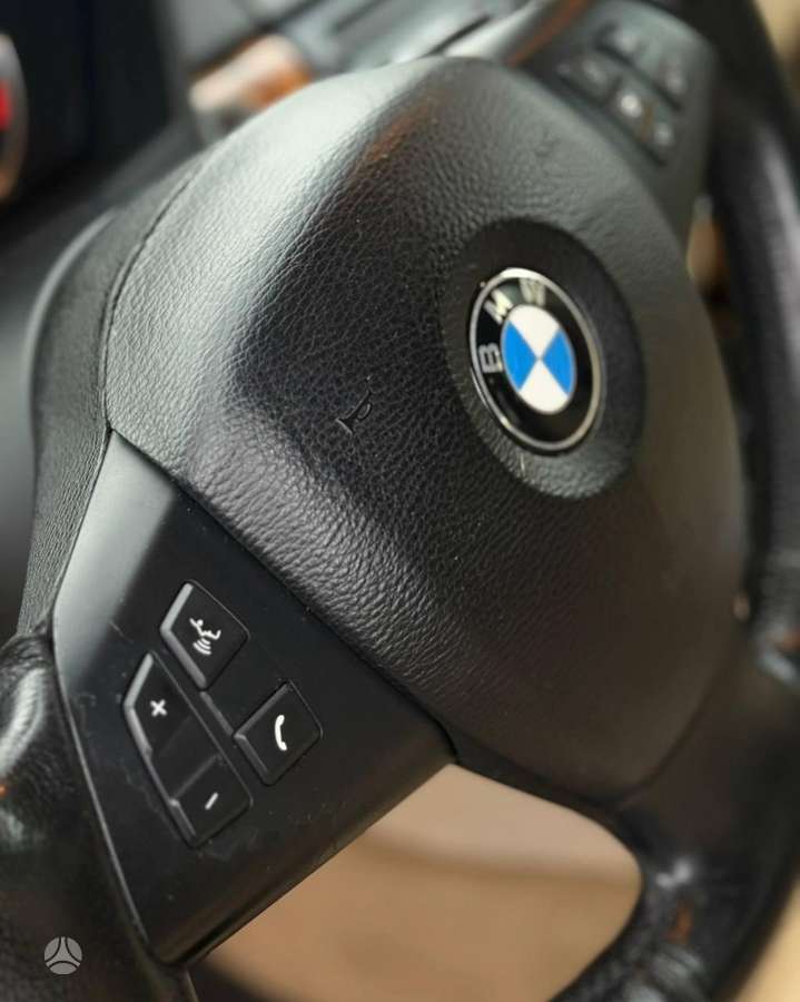 BMW X5, 3.0 l., off-road / crossover