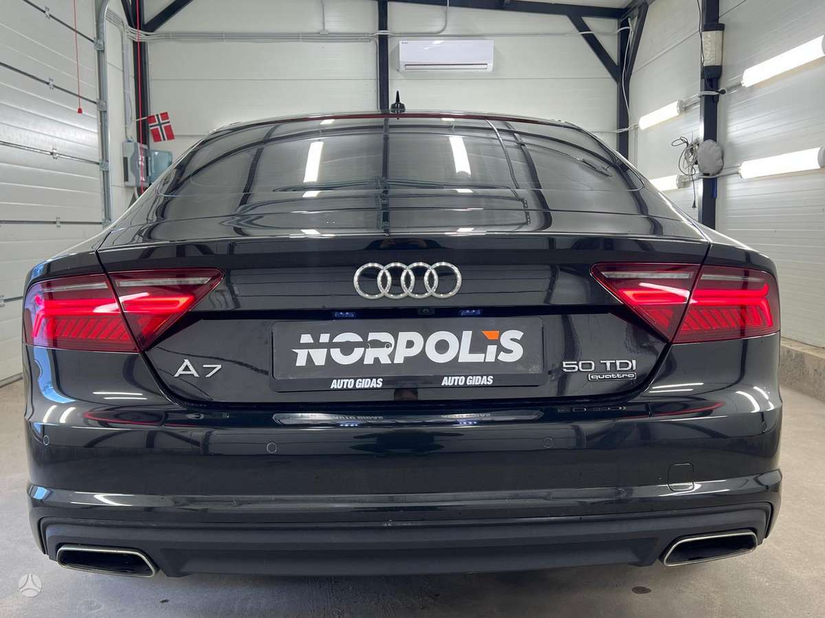 Audi A7, 3.0 l., hatchback