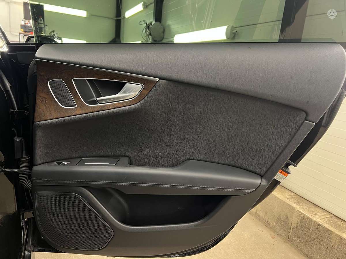Audi A7, 3.0 l., hatchback