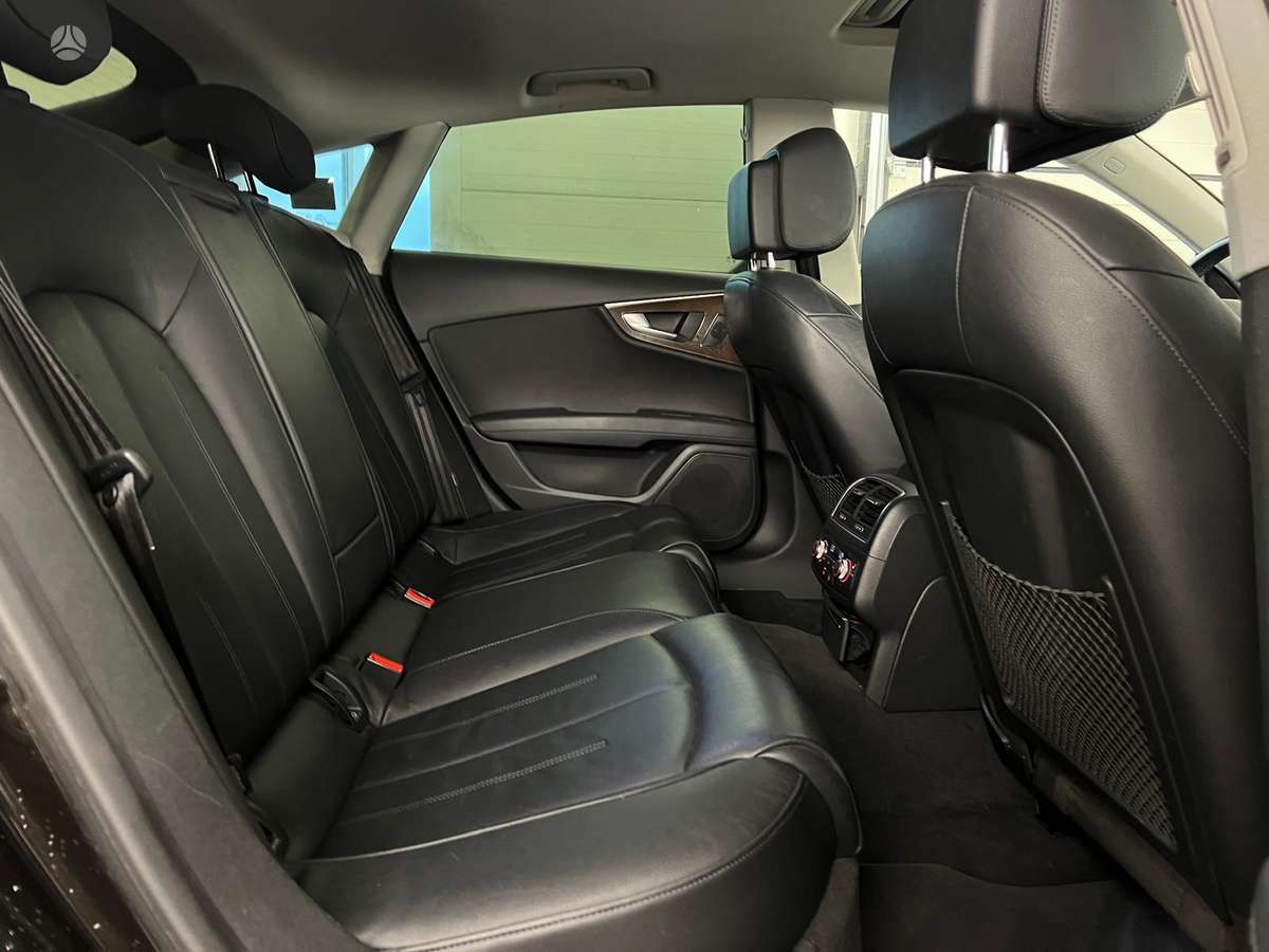Audi A7, 3.0 l., hatchback