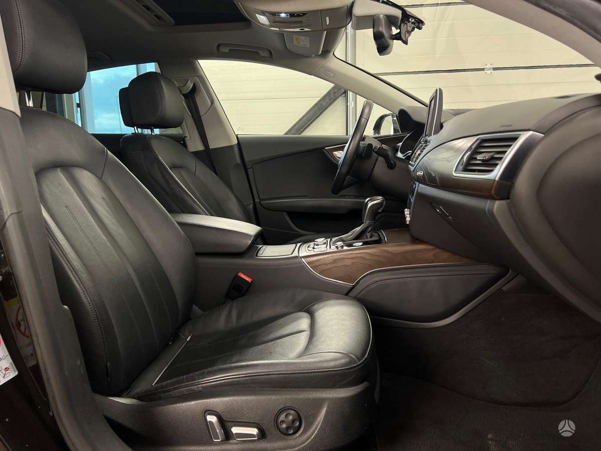 Audi A7, 3.0 l., hatchback