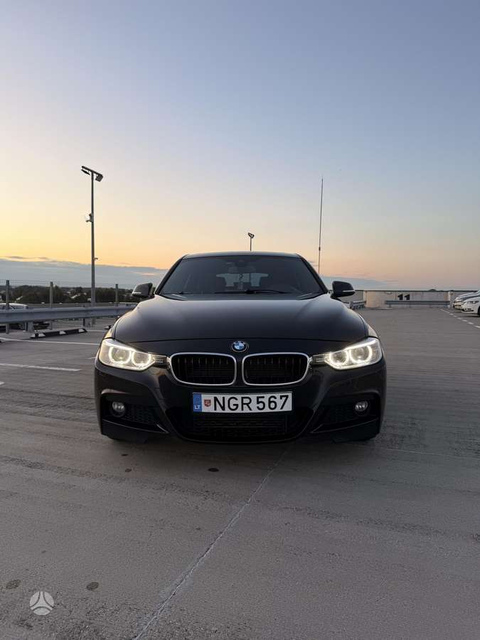 BMW 330, 3.0 l., wagon