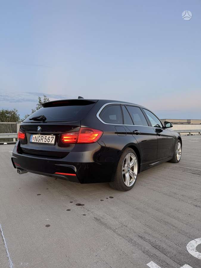 BMW 330, 3.0 l., wagon