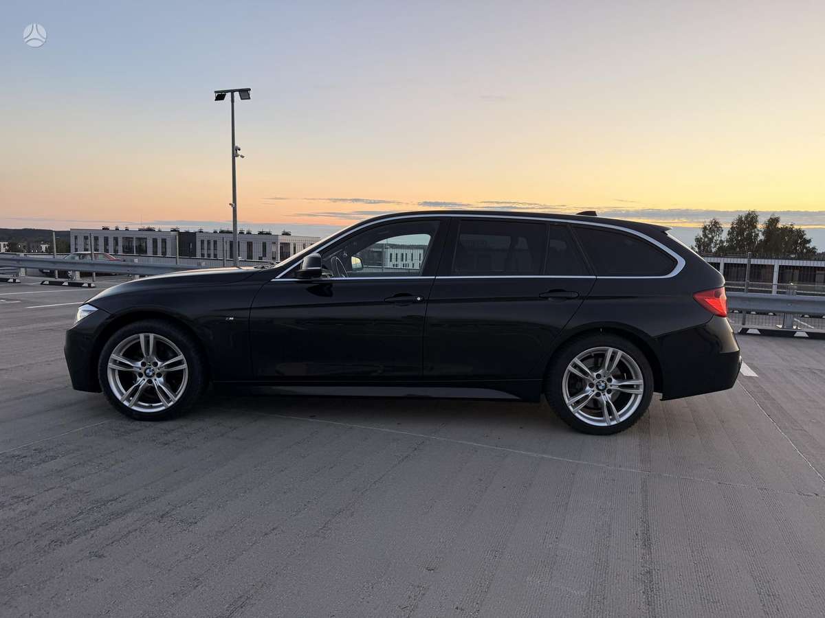 BMW 330, 3.0 l., wagon
