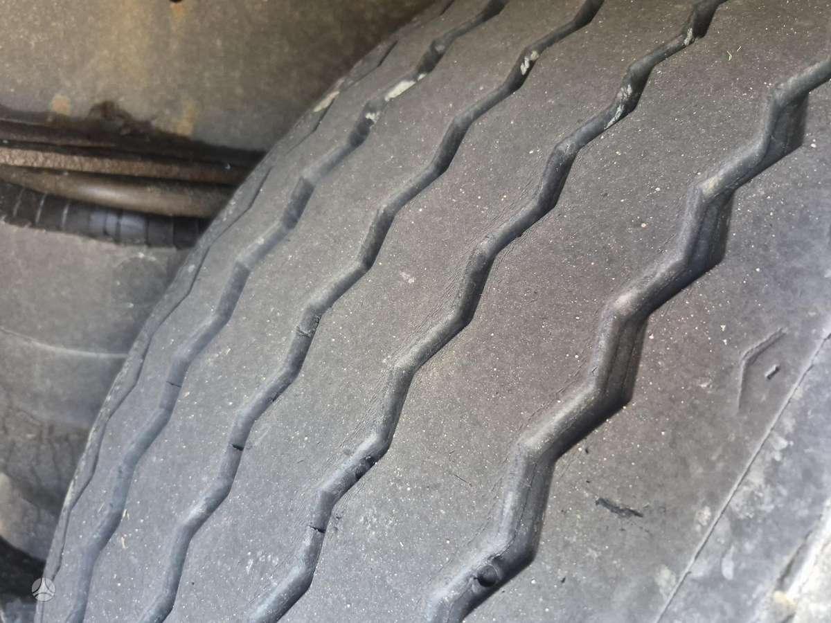 Krone SD pakeliama ašis, užuolaidinės / tentinės