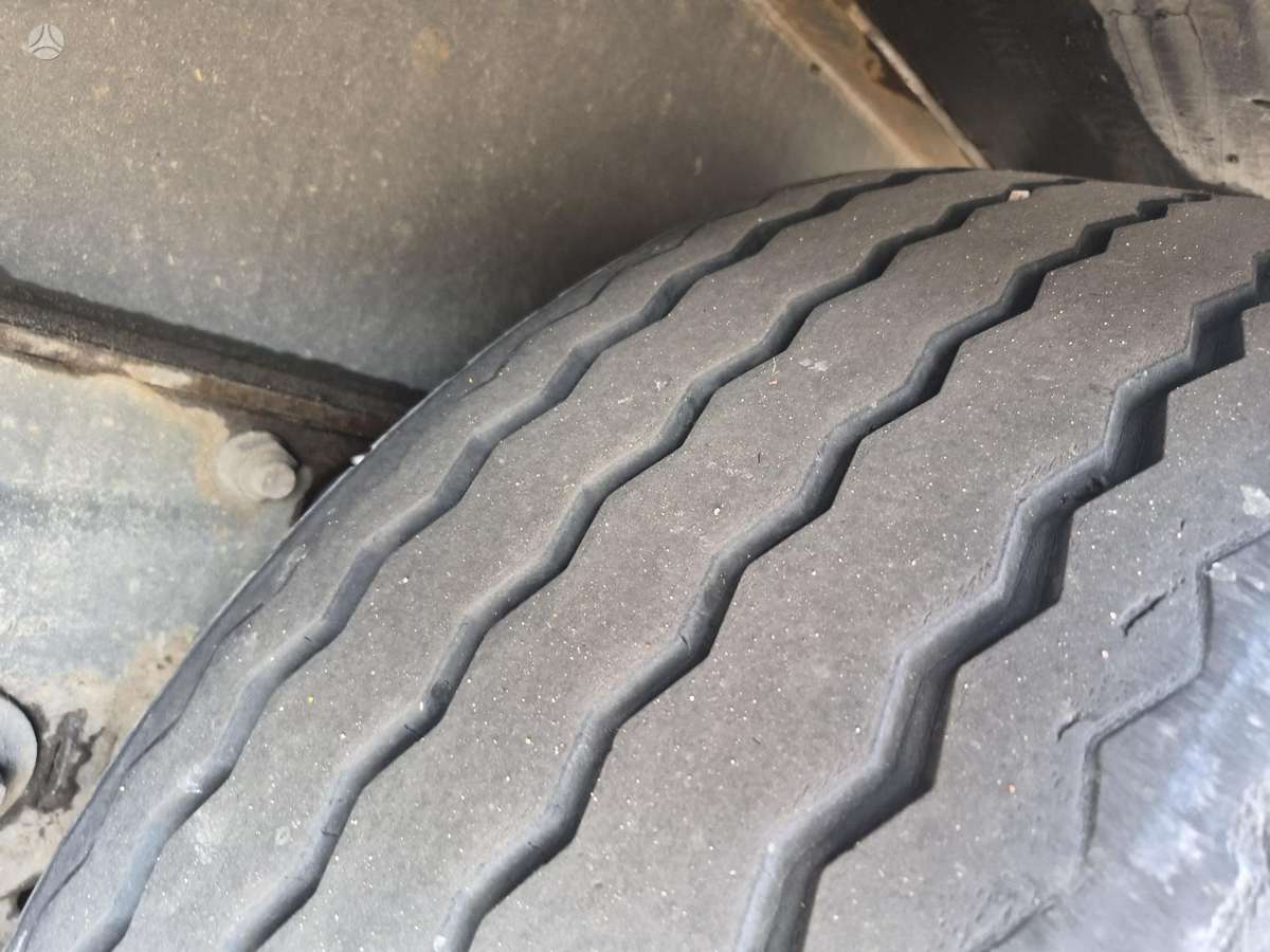 Krone SD pakeliama ašis, užuolaidinės / tentinės