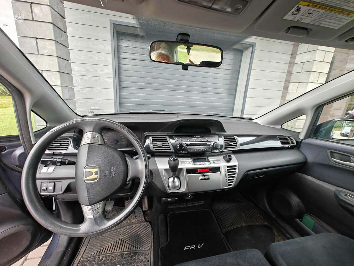 Honda FR-V, 2.2 l., hatchback