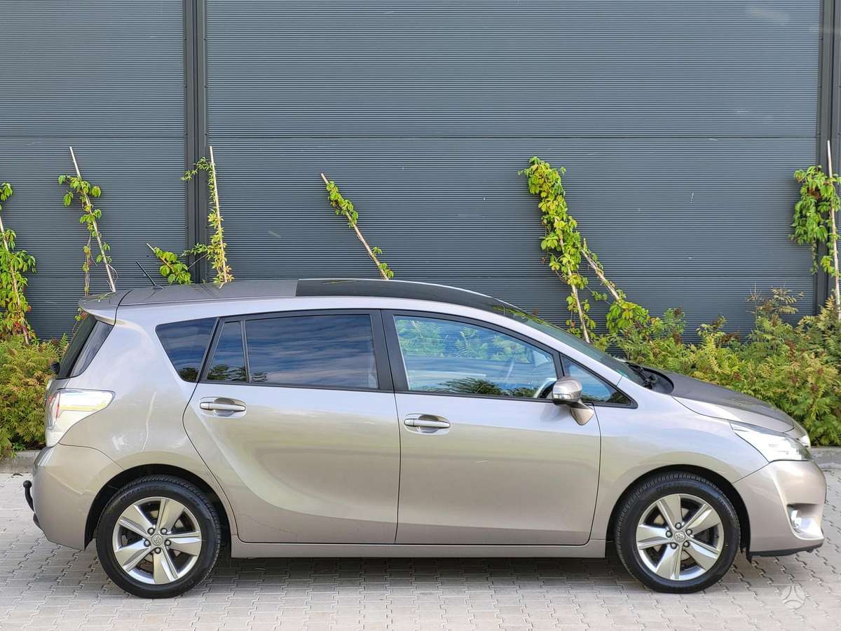 Toyota Verso - 9