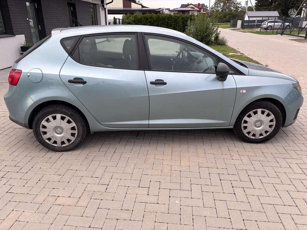SEAT Ibiza - 3