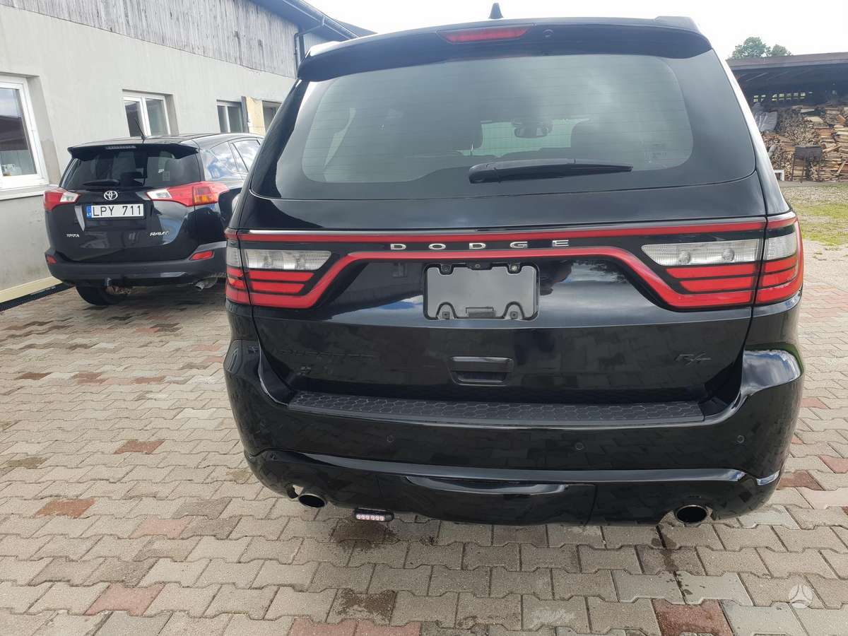 Dodge Durango, 5.7 l., off-road / crossover