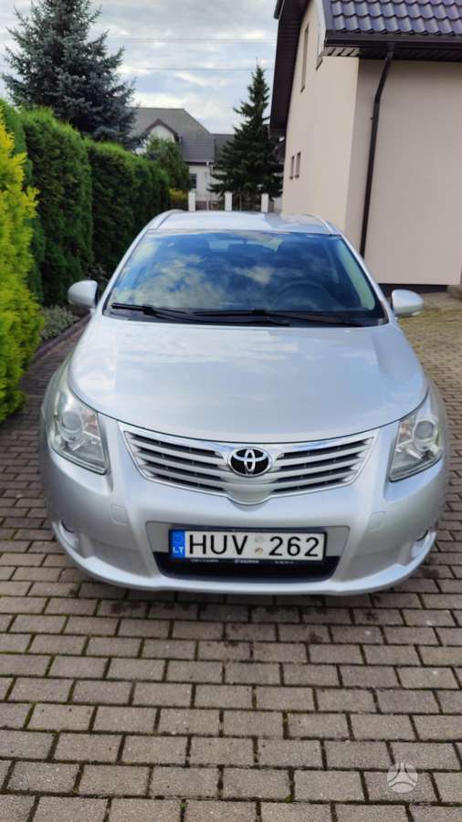 Toyota Avensis, 2.0 l., Универсал