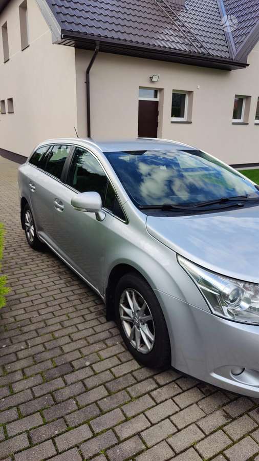 Toyota Avensis, 2.0 l., Универсал