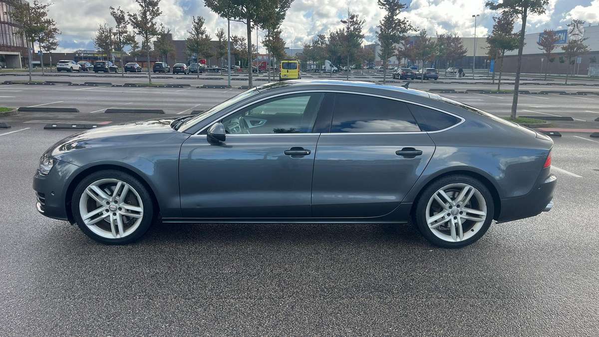 Audi A7, 3.0 l., Хэтчбек