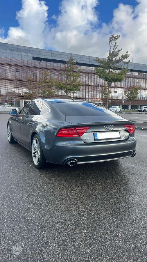 Audi A7, 3.0 l., Хэтчбек