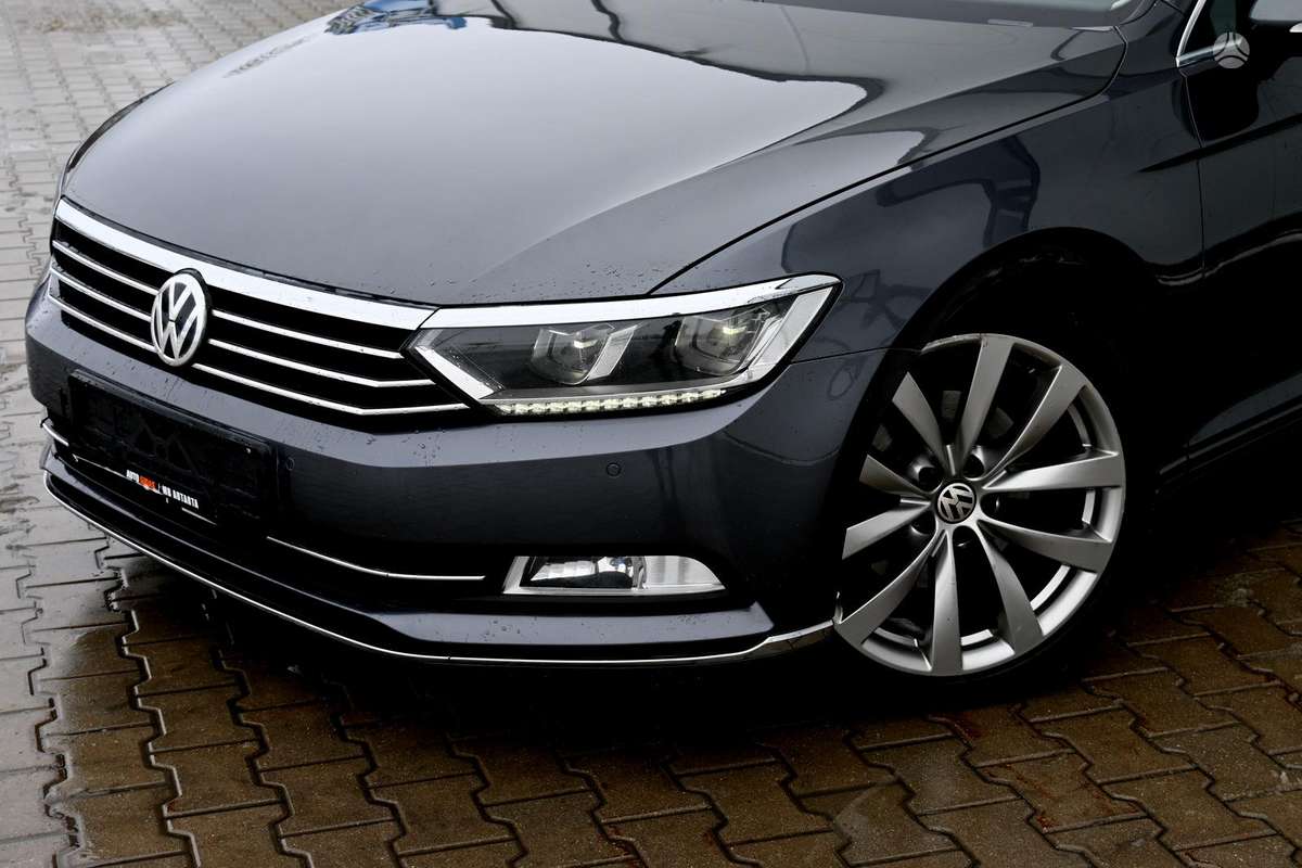 Volkswagen Passat - 4
