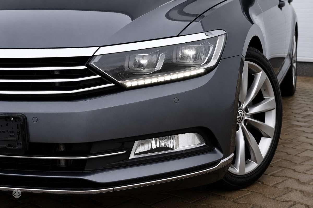 Volkswagen Passat - 6