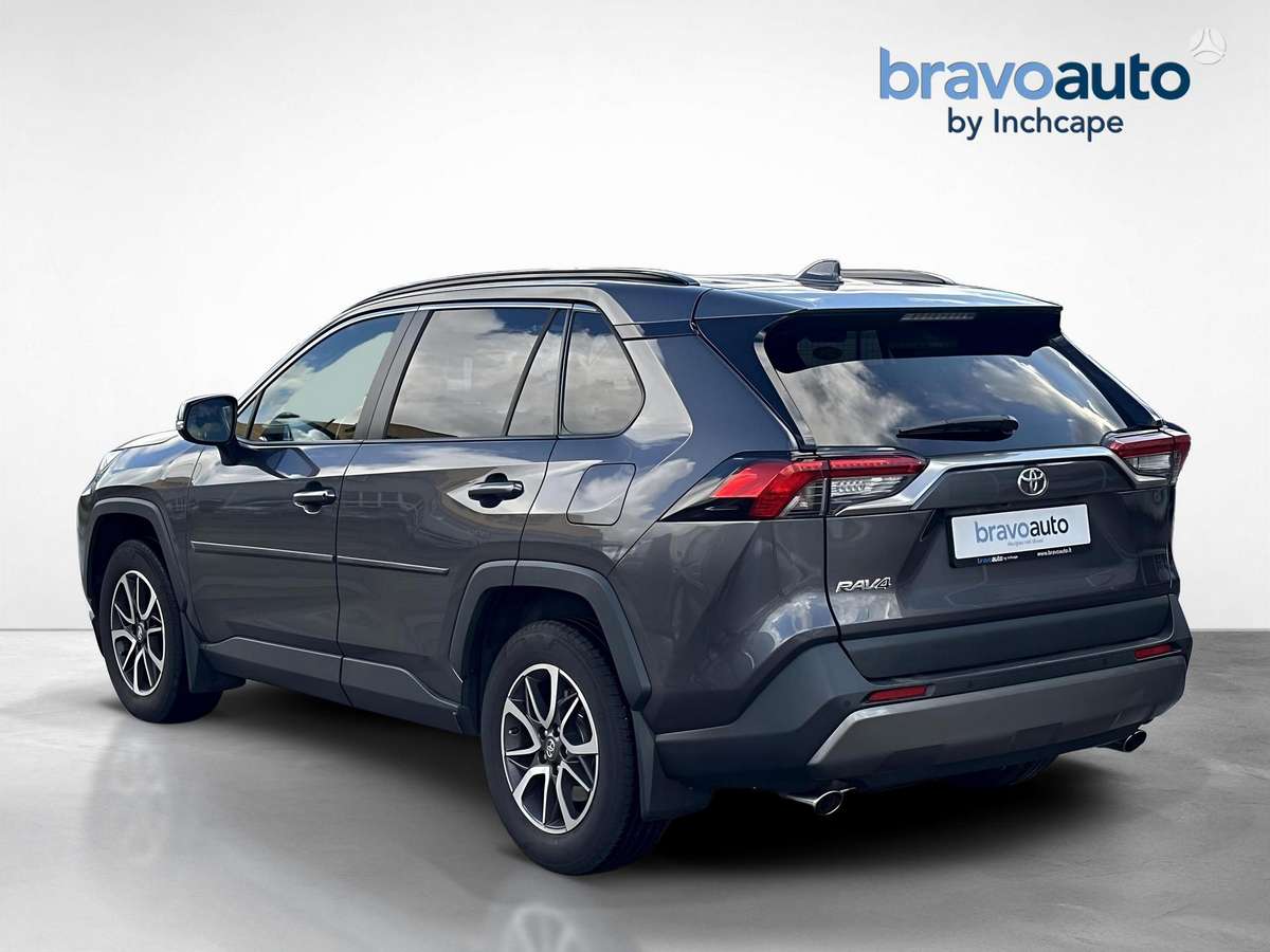 Toyota RAV4 - 3