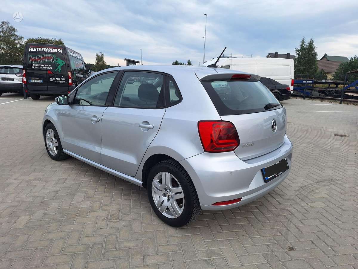 Volkswagen Polo - 3