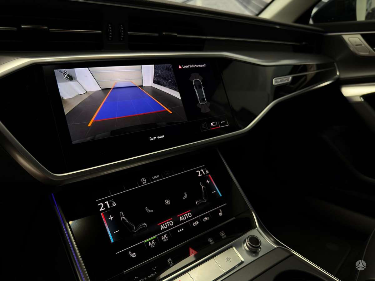 Audi A6, 2.0 l., Седан