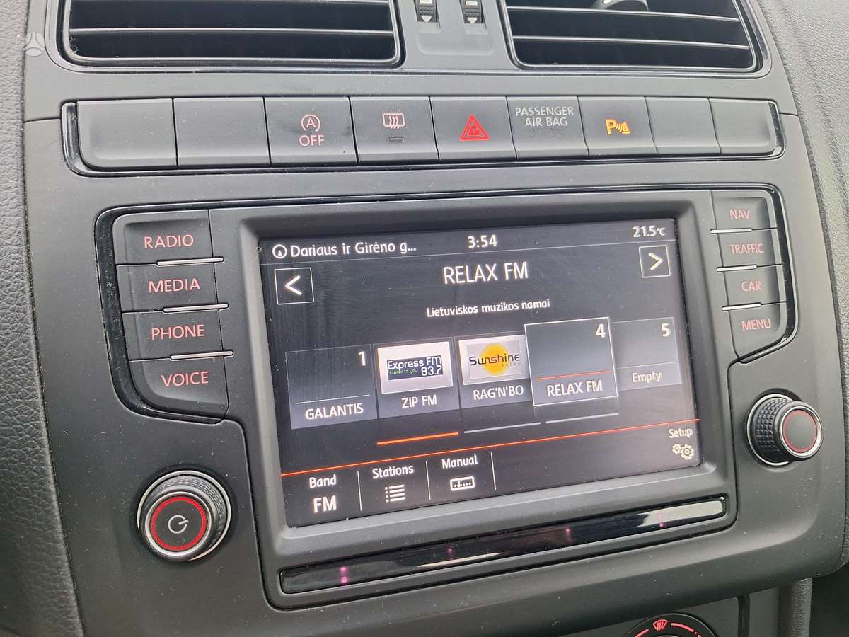 Volkswagen Polo - 11