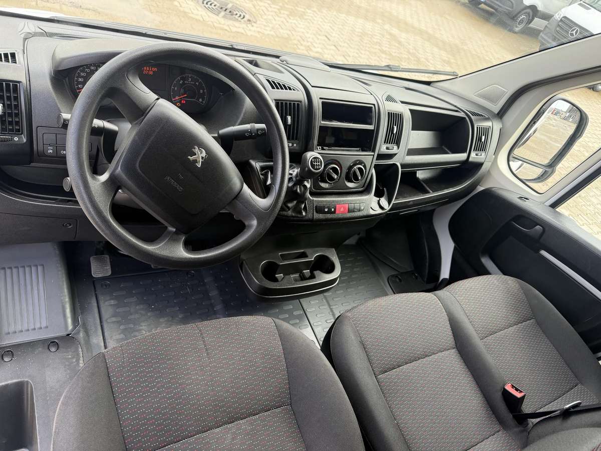 Peugeot Boxer - 4