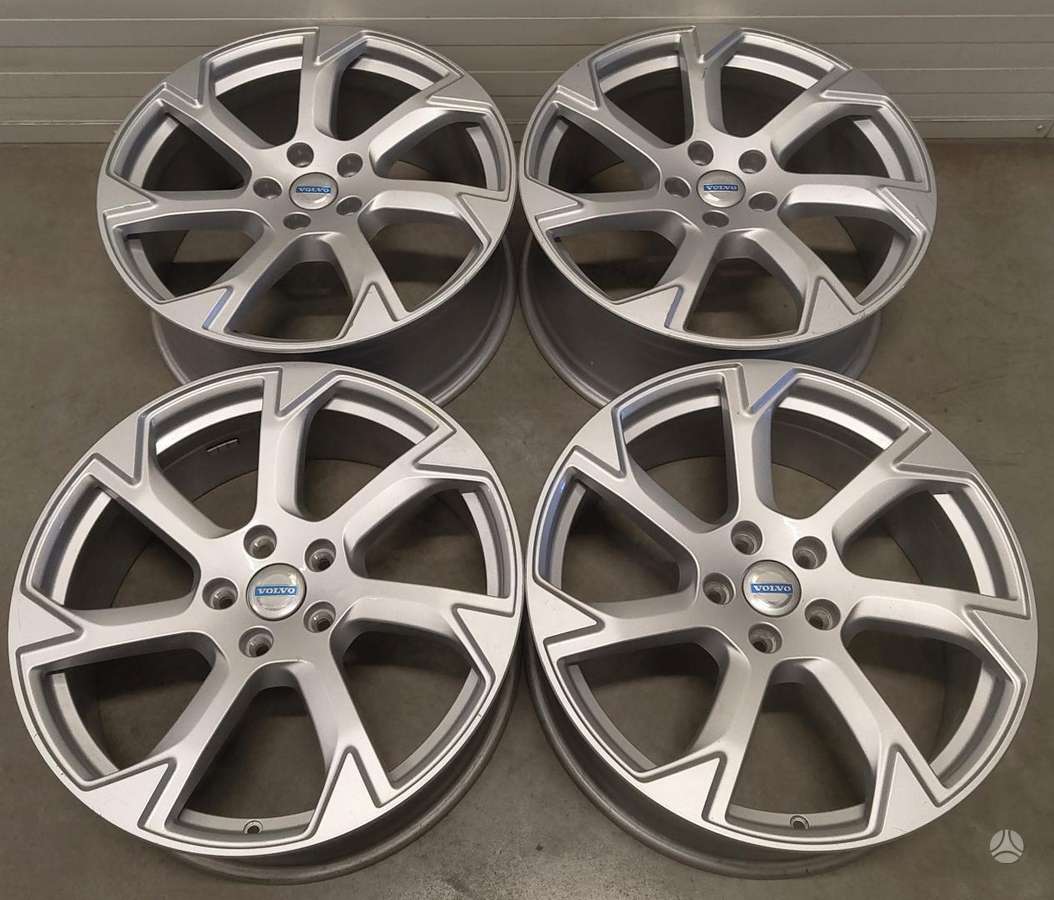 Volvo, light alloy, R20