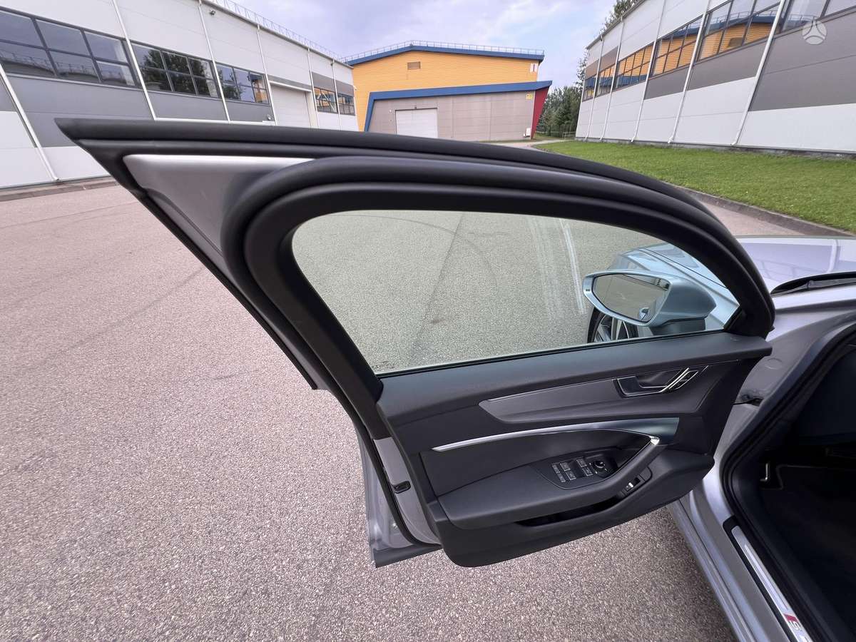 Audi A6, 2.0 l., Универсал