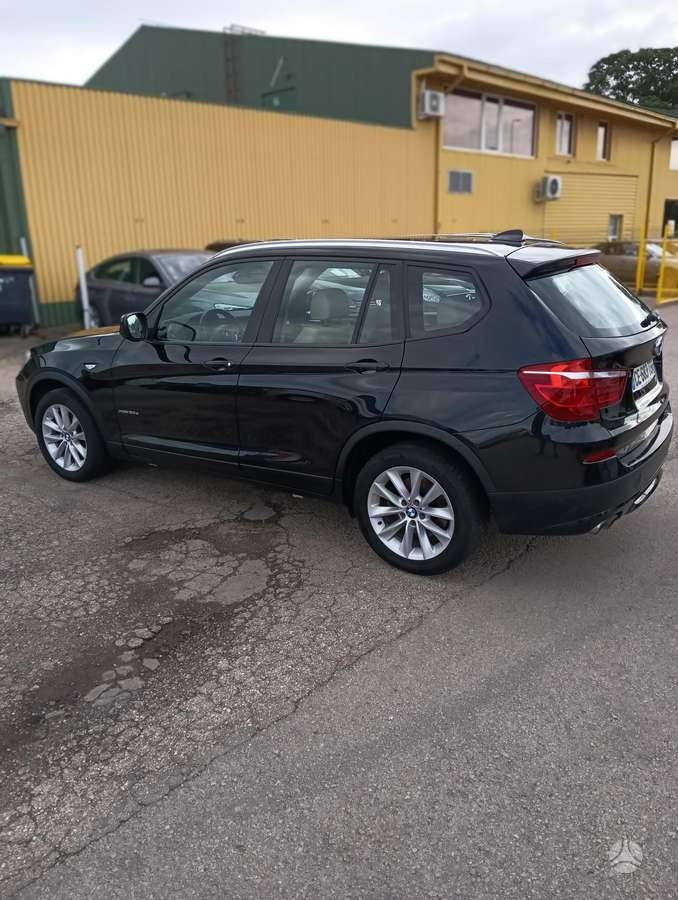 BMW X3, 3.0 l., Минивэн