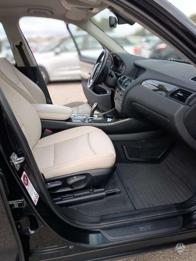 BMW X3, 3.0 l., Минивэн