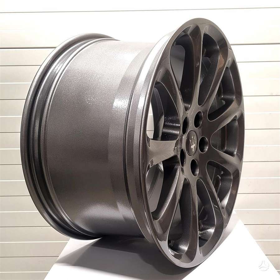 Maserati, light alloy, R19