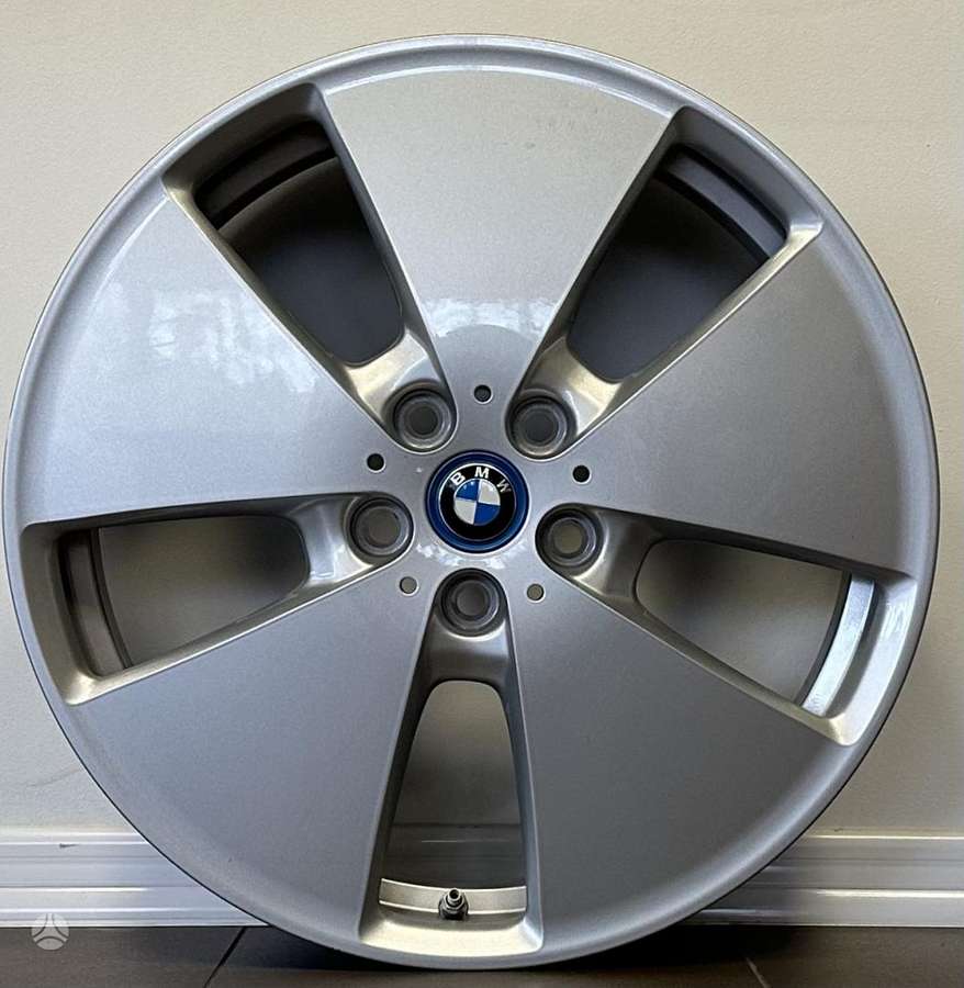 BMW, lengvojo lydinio, R19