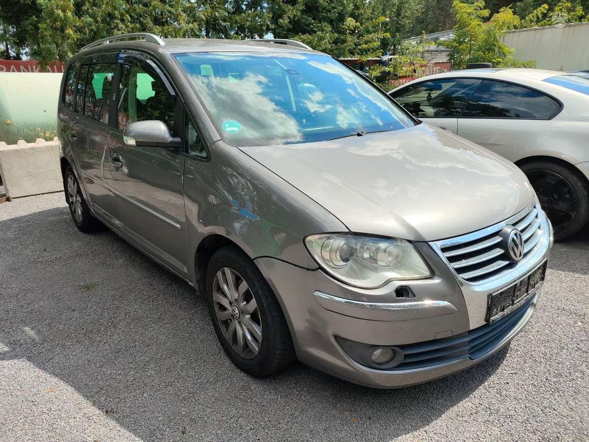 Volkswagen Touran dalimis