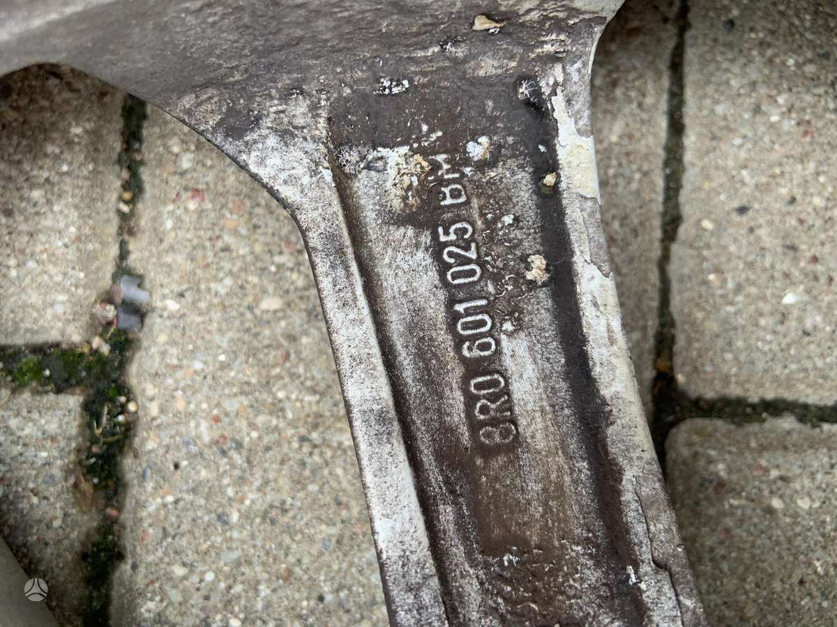 Audi 8R0601025BM, light alloy, R18