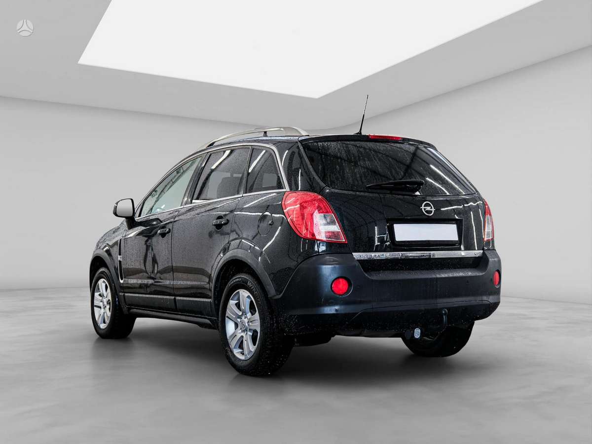 Opel Antara, 2.2 l., Внедорожник / Кроссовер